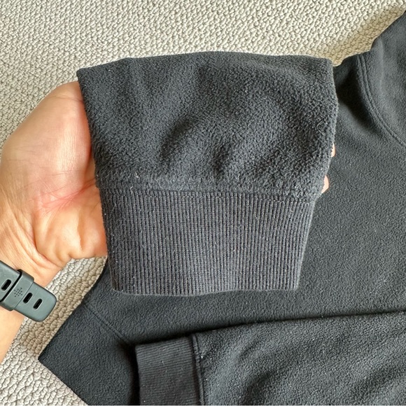 Alo Yoga Cropped Warm Up Pullover - Picture 5 of 7